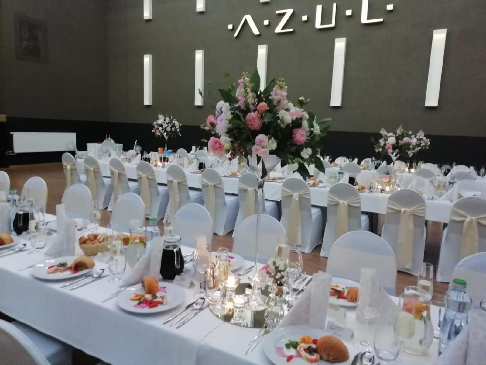 Azul Hotel & Restaurant Partizánske Dış mekan fotoğraf